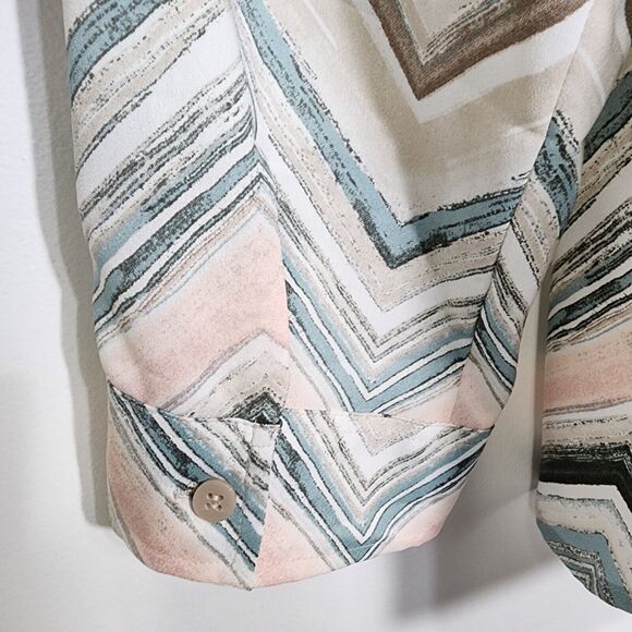 Chico's Womens Top Size 2 Large Watercolor Chevron Roll Tab Long Sleeve Pullover - Picture 7 of 8